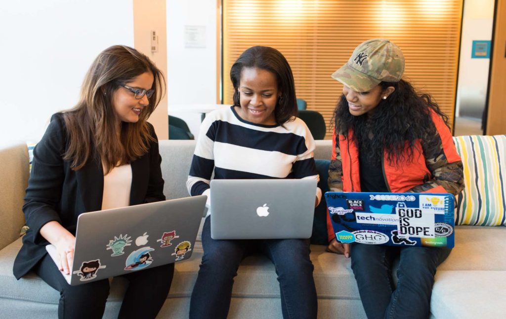 christina-wocintechchat-com-FPQlXQtjkqU-unsplash